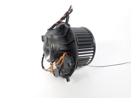 Heater blower motor VW GOLF VI (5K1) 1.6 BiFuel | BP17204019M62 