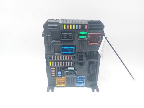 Used Fuse box CITROËN C3 III (SX) 1.2 PureTech 82 (83 hp) 30536540