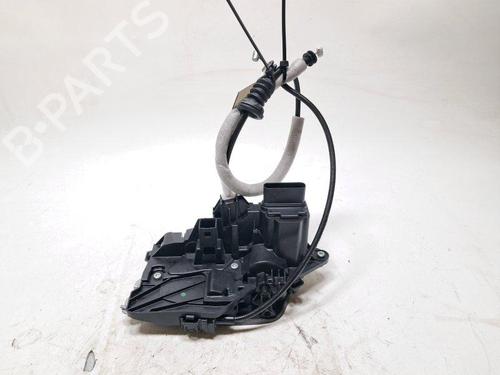 front-left-lock-volvo-xc40-536-2017-33752126 main image