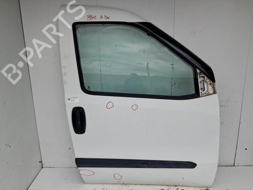Puerta delantera derecha Puerta delantera derecha FIAT DOBLO Cargo (263_) 1.6 D Multijet (263WXD1B, 263WXR1B, 263WXX1B, 263ZXD1B,... (105 hp) 39767101 39767101