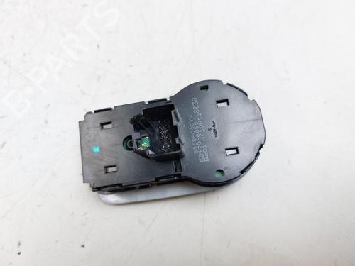 Switch OPEL CORSA F (P2JO) 1.2 (68) | BP28374471I30 - Image 2
