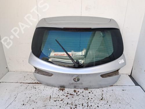 tailgate-alfa-romeo-giulietta-940_-2010-2011-2012-2013-2014-2015-2016-2017-2018-2019-2020-33197851 main image