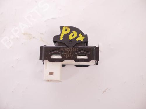 Left front window switch CITROËN C3 III (SX) 1.2 PureTech 82 | BP22754129I27 