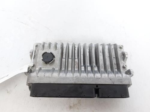 Used Engine control unit (ECU) TOYOTA YARIS (_P13_) 1.5 Hybrid (NHP130_, NHP130) (101 hp) 15171623