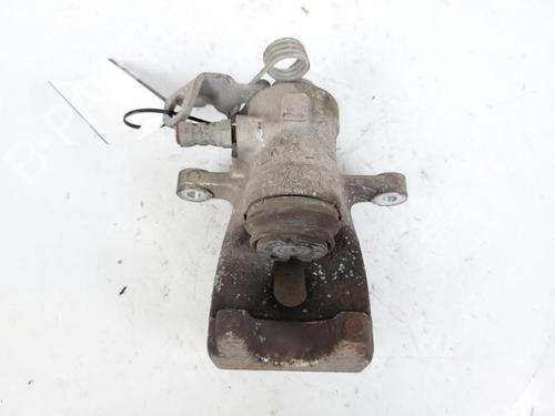 Used Right front brake caliper FIAT 500L (351_, 352_) 1.6 D Multijet (199LYD1B) (105 hp) 23880129