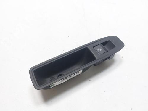 left-front-window-switch-renault-clio-v-b7_-2019-33195868 main image