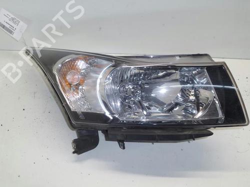 Right headlight CHEVROLET CRUZE (J300) 2.0 CDI | BP16101139C29