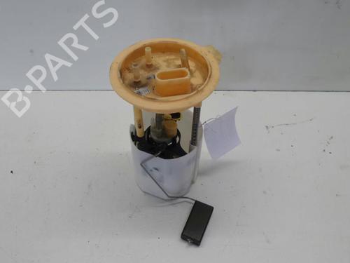Bränslepump VW GOLF VI (5K1) 1.6 TDI (105 hp) 16101149