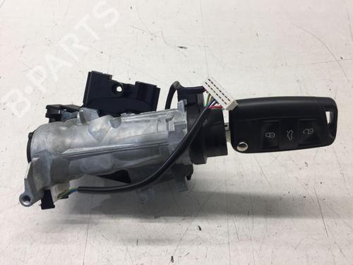 Used Ignition barrel VW GOLF VII (5G1, BQ1, BE1, BE2) 1.0 TSI (110 hp) 18463255