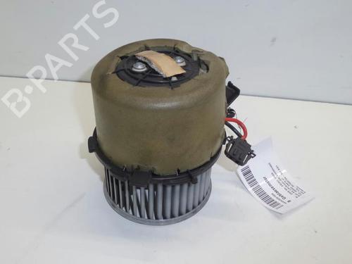 Used Heater blower motor AUDI A4 B8 (8K2) 2.7 TDI (190 hp) 15364247