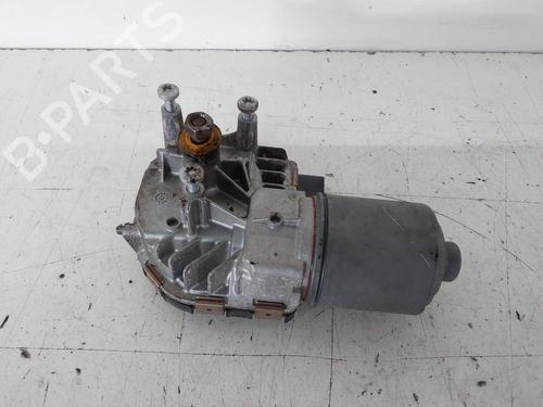 Used Front wiper motor VW TOURAN (1T1, 1T2) 1.4 TSI (140 hp) 32841791