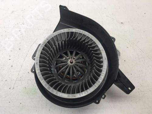 Heater blower motor SKODA FABIA III (NJ3) 1.4 TDI | BP18463411M62 