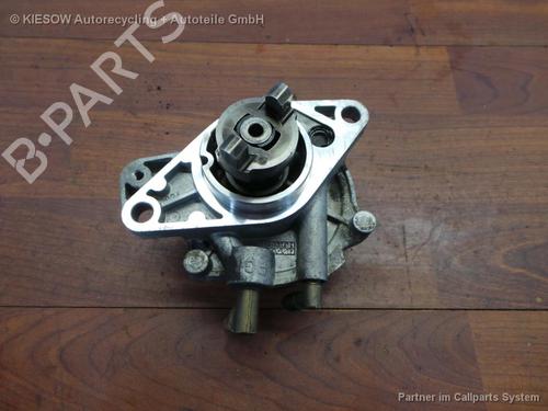 Used Vacuum pump FIAT GRANDE PUNTO (199_) 1.3 D Multijet (199.AXD11, 199.AXD1A, 199.AXD1B,... (90 hp) 15361215