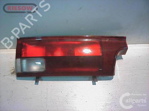 Right taillight TOYOTA PREVIA I (_R1_, _R2_) 2.4 (TCR11_, TCR10_) (132 hp) 15359426