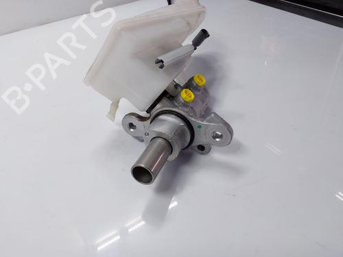 Brake master cylinder MERCEDES-BENZ GLA-CLASS (X156) GLA 180 (156.942) | BP18463612M77 