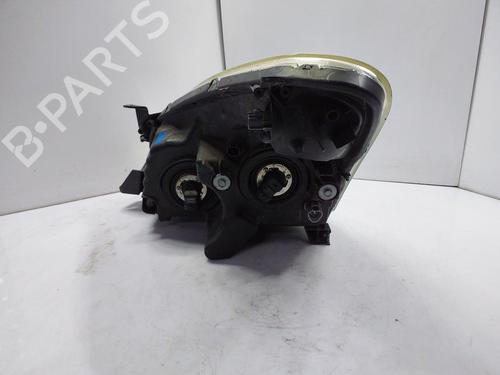 Right headlight TOYOTA COROLLA Verso (ZER_, ZZE12_, R1_) 2.2 D-4D (AUR10_, AUR10R) | BP32005853C29 