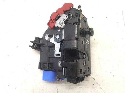 Vergrendeling rechts voor VW GOLF V (1K1) 1.6 (102 hp) 19508393