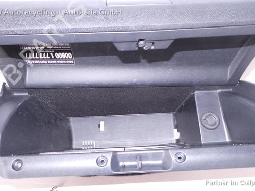 Used Glove box MERCEDES-BENZ B-CLASS Sports Tourer (W245) B 200 CDI (245.208) (140 hp) 15362702