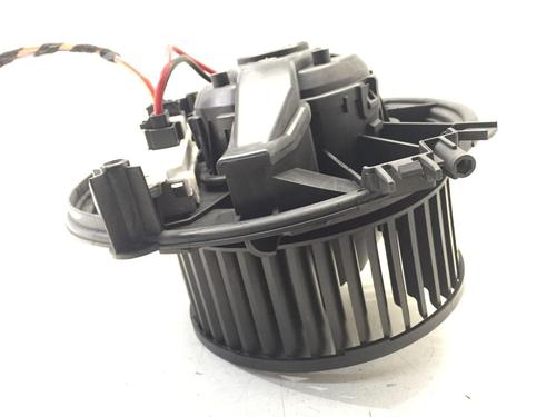 Varmeblæser VW GOLF VII (5G1, BQ1, BE1, BE2) 1.0 TSI (110 hp) 18463243