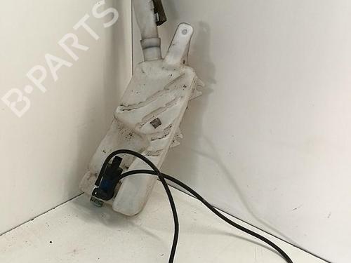Used Windscreen washer tank RENAULT CLIO III (BR0/1, CR0/1) 1.2 16V (BR02, BR0J, BR11, CR02, CR0J, CR11) (75 hp) 16176508
