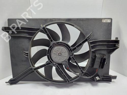 Used Radiator fan SAAB 9-3 Convertible (YS3F) 2.0 t (175 hp) 18600350