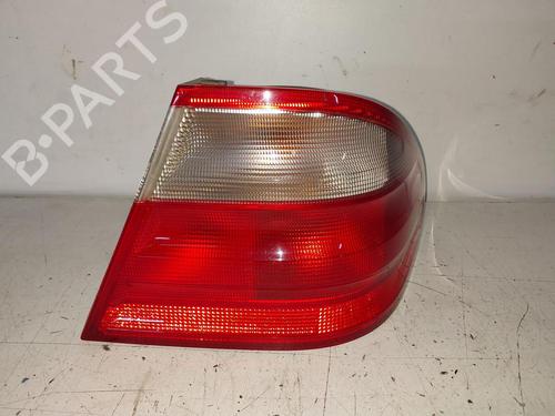 Used Right taillight Right taillight 37504807 37504807