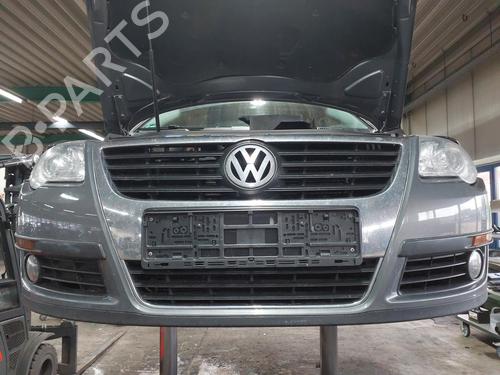 Used Front bumper VW PASSAT B6 Variant (3C5) 2.0 TDI 16V (140 hp) 29602108