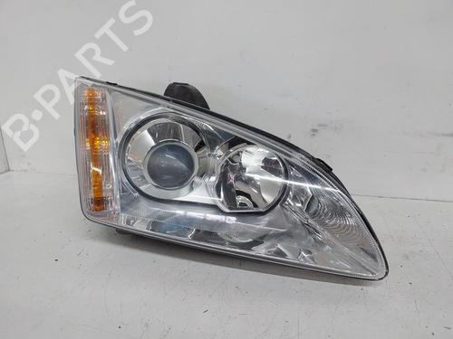 Used Right headlight FORD FOCUS II Turnier (DA_, FFS, DS) 2.0 TDCi (136 hp) 18462899