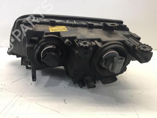 Right headlight BMW 3 (E46) 320 i | BP18464294C29 