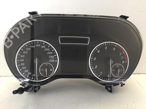 Used Instrument cluster MERCEDES-BENZ A-CLASS (W176) A 180 (176.042) (122 hp) 15366764