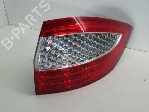 Right taillight FORD MONDEO IV Turnier (BA7) 2.0 TDCi (115 hp) 15364111