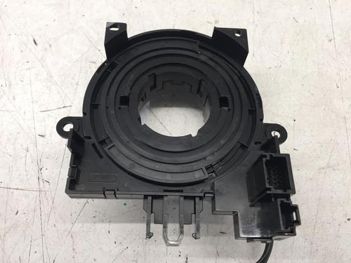 Used Squib airbag NISSAN QASHQAI II SUV (J11, J11_) 1.2 DIG-T (115 hp) 18463108