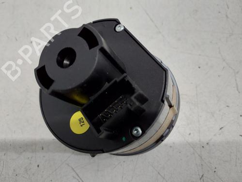 Used Headlight switch VW GOLF VI (5K1) 1.4 (80 hp) 18600055