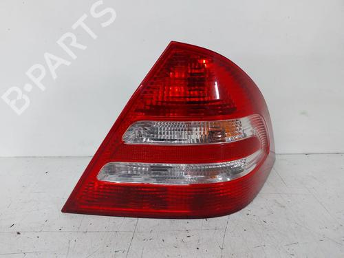 Used Right taillight MERCEDES-BENZ C-CLASS (W203) C 220 CDI (203.008) (150 hp) 27690459