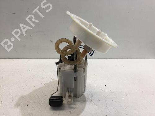 Used Fuel pump BMW 3 (F30, F80) 335 d xDrive (313 hp) 16102488
