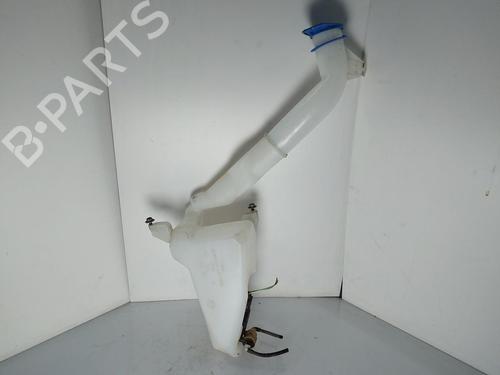 Used Windscreen washer tank VW POLO (9N_, 9A_) 1.2 (60 hp) 25209813