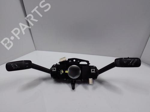 Used Switch VW GOLF VII (5G1, BQ1, BE1, BE2) 1.0 TSI (110 hp) 18463149