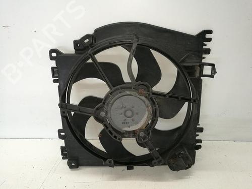 Used Radiator fan RENAULT CLIO III (BR0/1, CR0/1) 1.2 16V (BR02, BR0J, BR11, CR02, CR0J, CR11) (75 hp) 16176685