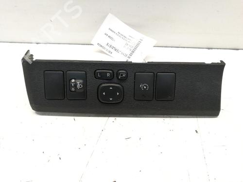 Switch TOYOTA AVENSIS Estate (_T27_) 2.0 D-4D (ADT270_) (124 hp) 16067690