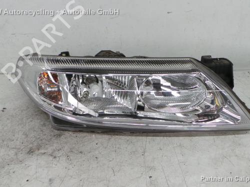 Right headlight RENAULT LAGUNA II Grandtour (KG0/1_) 1.8 16V (KG0B, KG0M) | BP16175657C29 