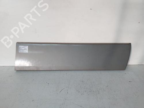 Used Right front door MERCEDES-BENZ 124 Saloon (W124) 230 E Cat (124.023) (132 hp) 23644129