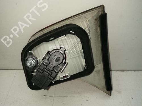 Left tailgate light AUDI A4 B7 (8EC) 1.8 T | BP15365856C79 