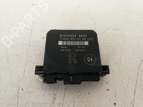 Used Electronic module MERCEDES-BENZ C-CLASS T-Model (S203) C 220 CDI (203.208) (150 hp) 15367683