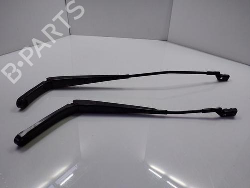 Used Front windshield wiper arm VW GOLF VII (5G1, BQ1, BE1, BE2) 1.0 TSI (110 hp) 18430063
