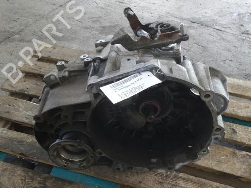 Gearbox SEAT LEON (1P1) 2.0 TDI 16V | BP15364524M3 