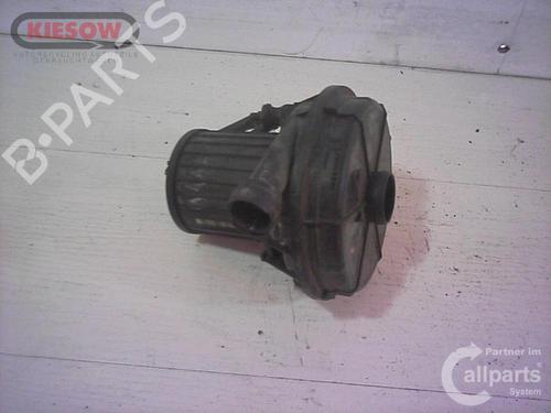Used Secondary air pump BMW 7 (E65, E66, E67) 745 i, Li (333 hp) 18461298