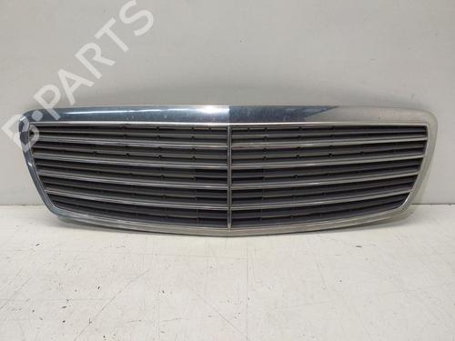 Grill MERCEDES-BENZ E-CLASS (W211) E 220 CDI (211.006) (150 hp) 27559412