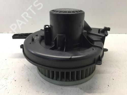 Varmeblæser AUDI A2 (8Z0) 1.4 TDI (75 hp) 18463193