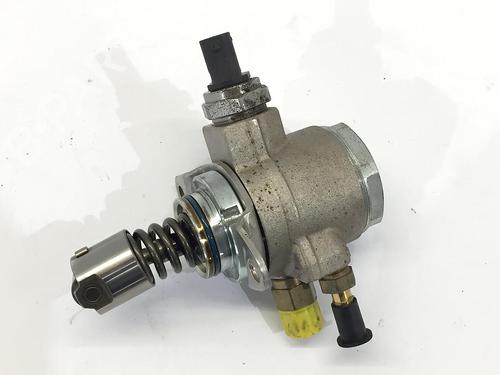 Bränslepump VW GOLF VI Variant (AJ5) 1.4 TSI (122 hp) 18600042