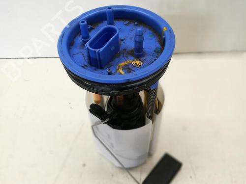 Used Fuel pump VW POLO V (6R1, 6C1) 1.2 TSI 16V (90 hp) 16073522